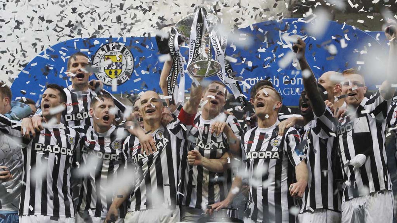 St Mirren beat Hearts to lift the Scottish Communities League Cup at