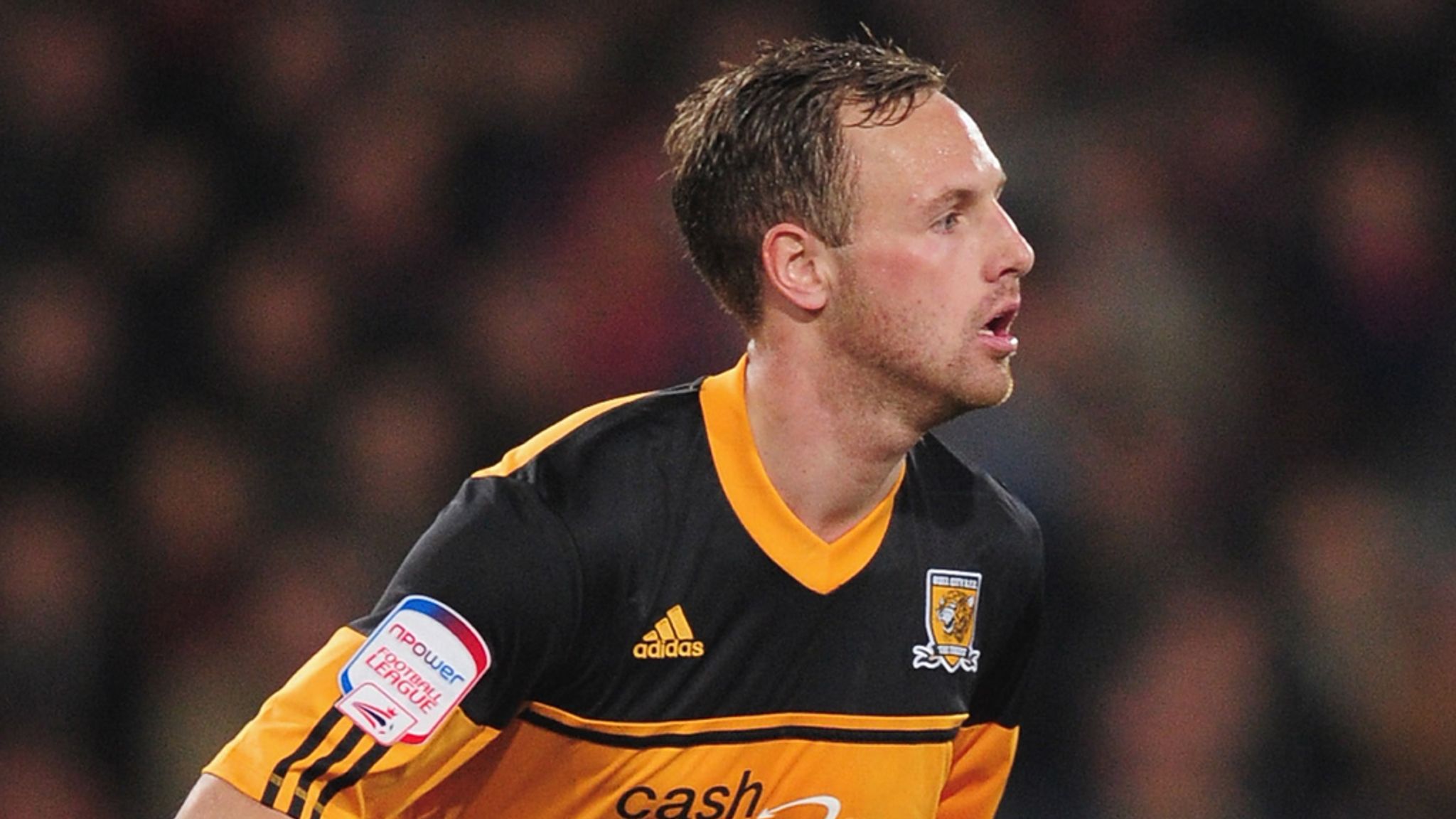 Championship: Hull midfielder David Meyler targets eight wins from ...