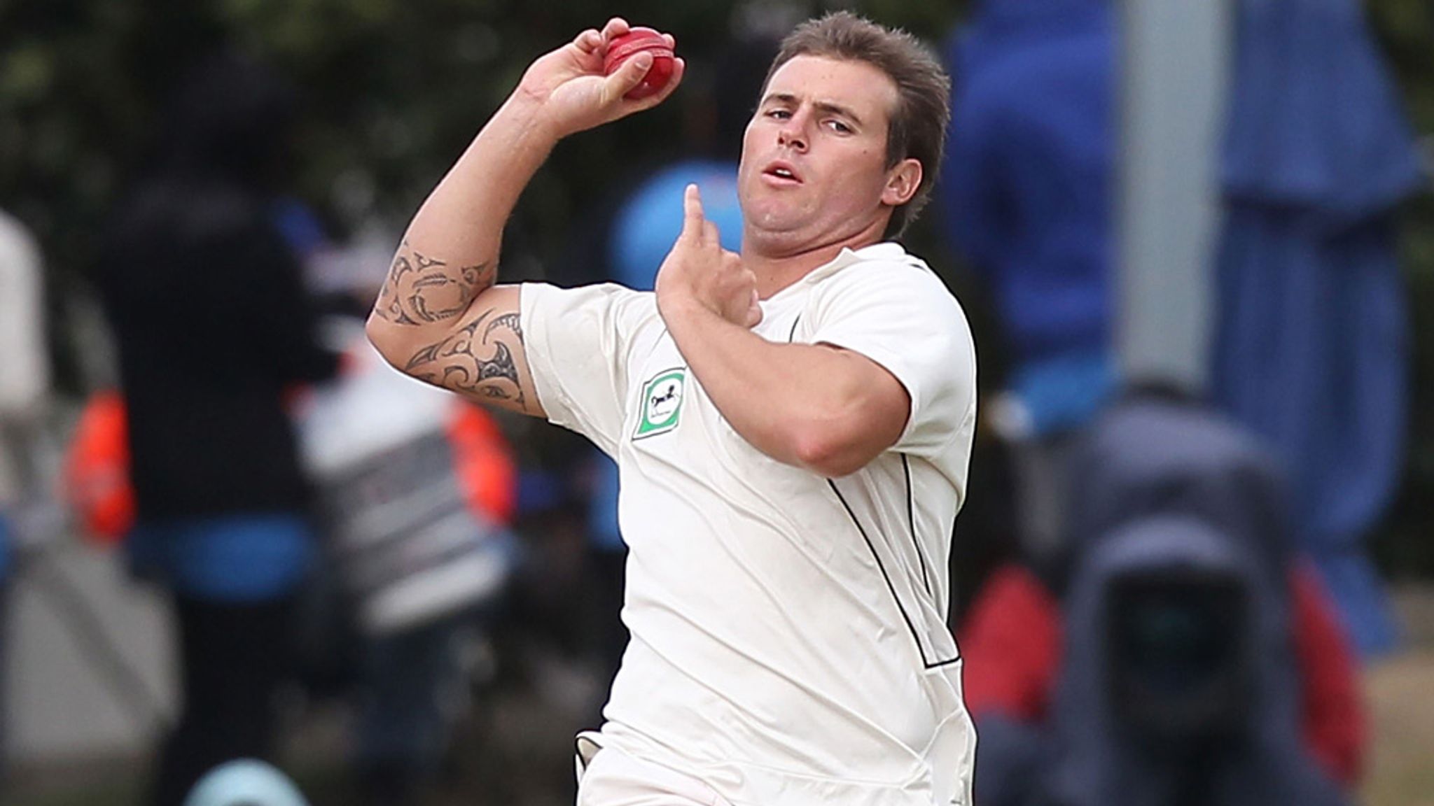 New Zealand seamer Doug Bracewell in squad for third and final Test ...