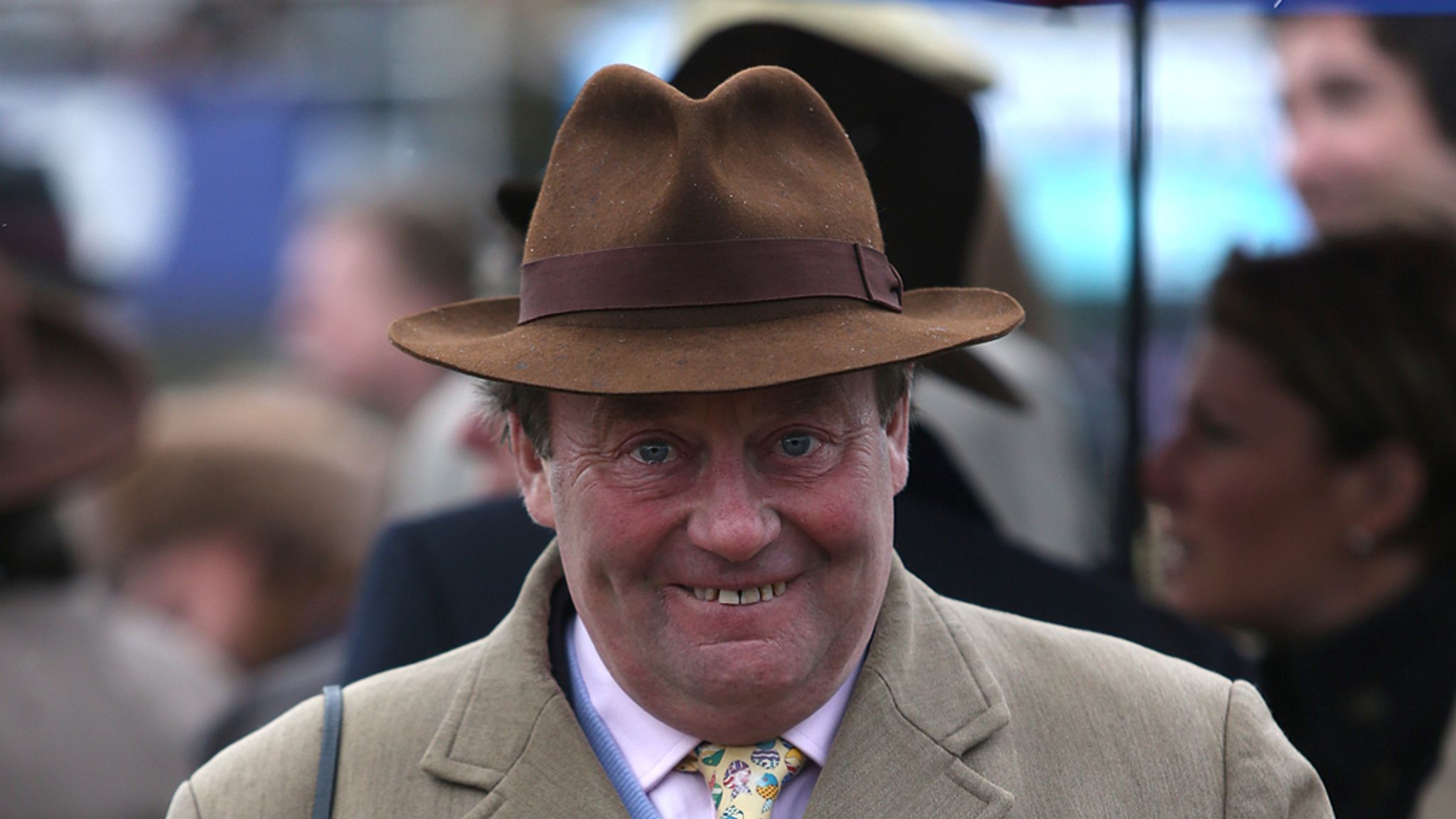 Nicky Henderson has seven Paddy Power Gold Cup entries Racing News