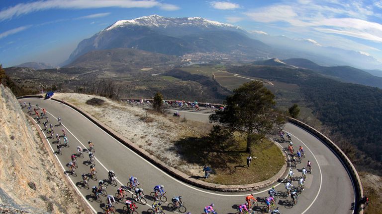 Spectacular conditions define Tirreno-Adriatico