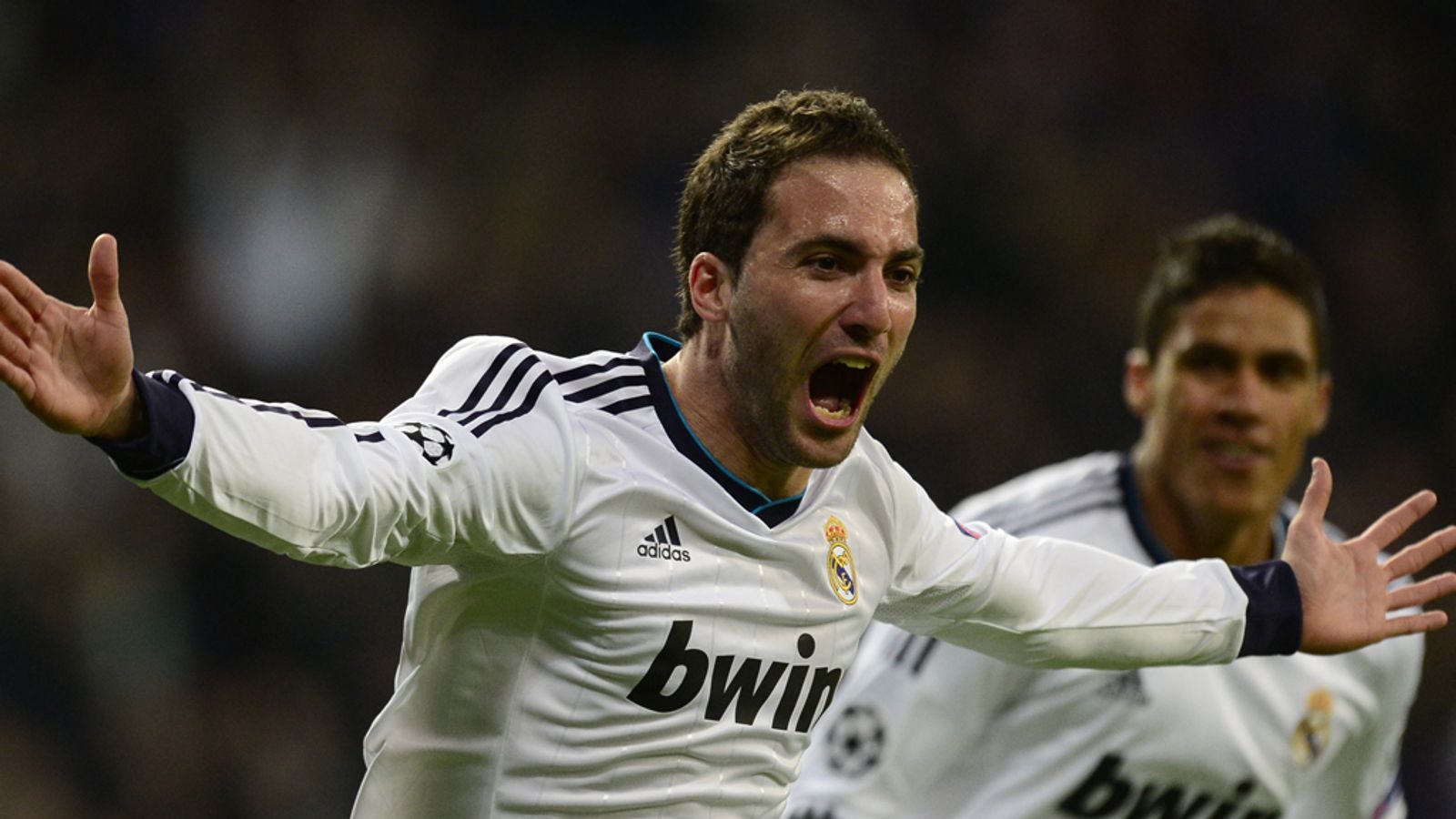 Higuain real outlet madrid