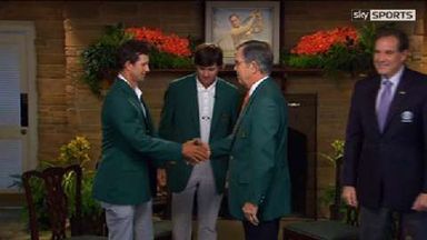 Scott wins green jacket