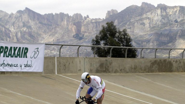 Chris Hoy cycles around the velodrome of La Paz, Bolivia, on May 12th, 2007, in his attempt to break the world record for the 1km time trial at the 3,417-metre altitude of La Paz that for seven years has been held by French Arnaud Tournant.