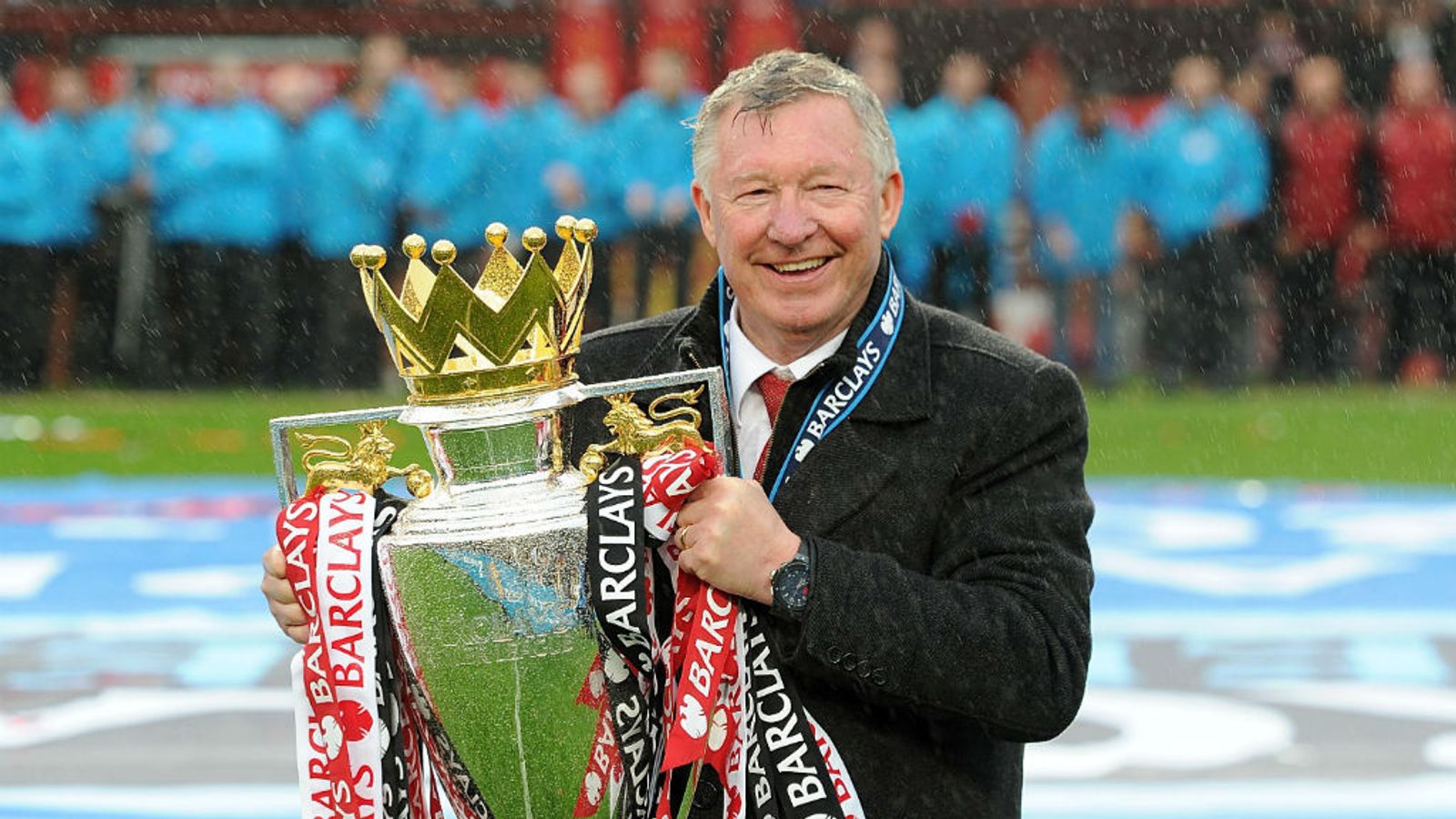 Sir Alex Ferguson urged to come out of retirement and manage 