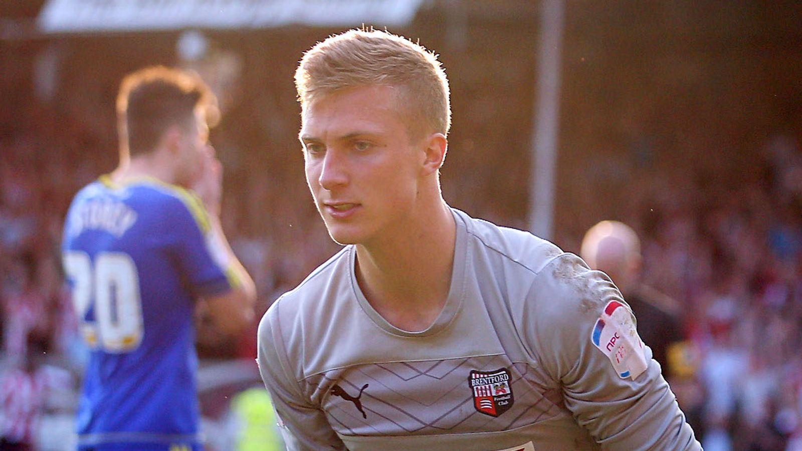 Brentford keeper Richard Lee has backed Simon Moore to shine for