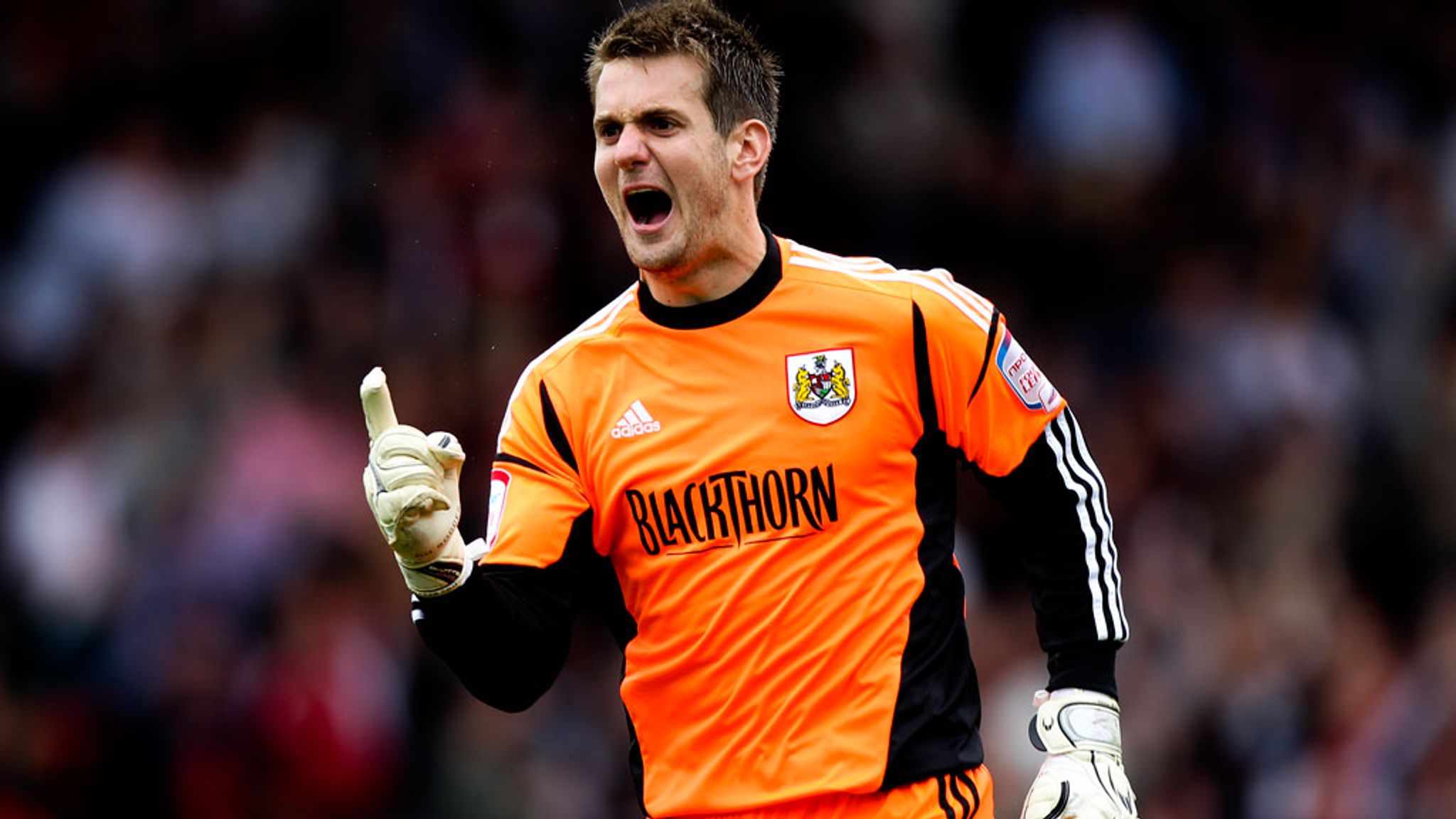 Tom Heaton postpones holiday after England call Football News Sky