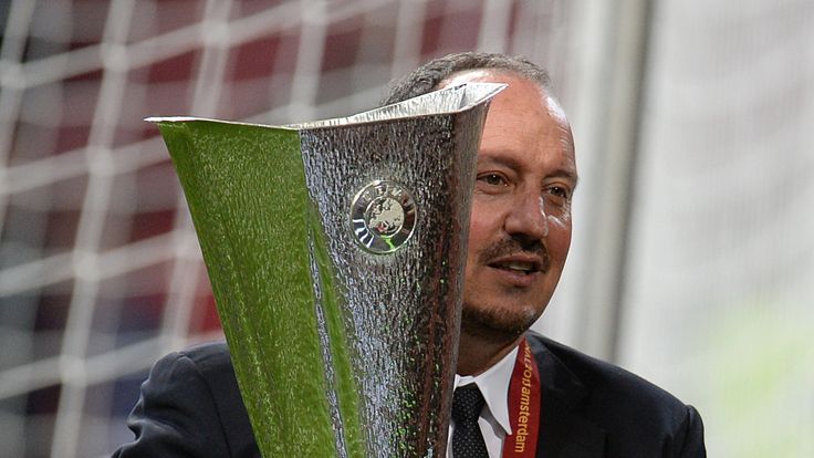 Chelsea interim manager Rafael Benitez holds the trophy at the end of the UEFA Europa League final against Benfica at the Amsterdam ArenA.