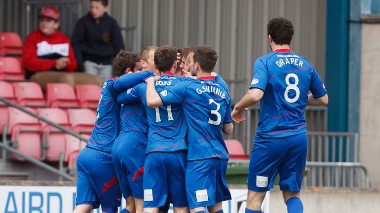 Inverness's Billy McKay celebrates scoring against Motherwell 