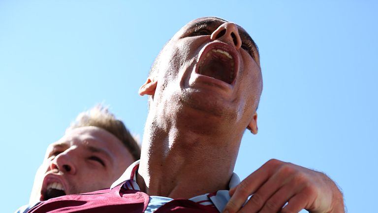 Aston Villa's Gabriel Agbonlahor celebrates 