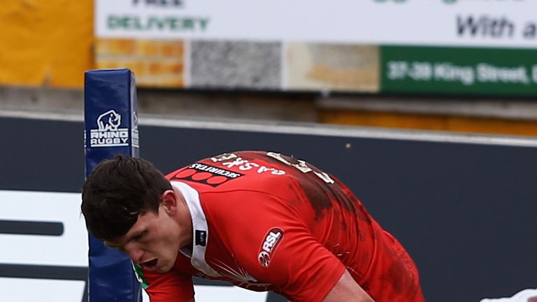 Lee Gaskell: a hat-trick in the first half for Salford