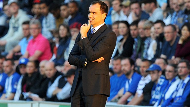 Roberto Martinez: Wigan boss shows support to charity