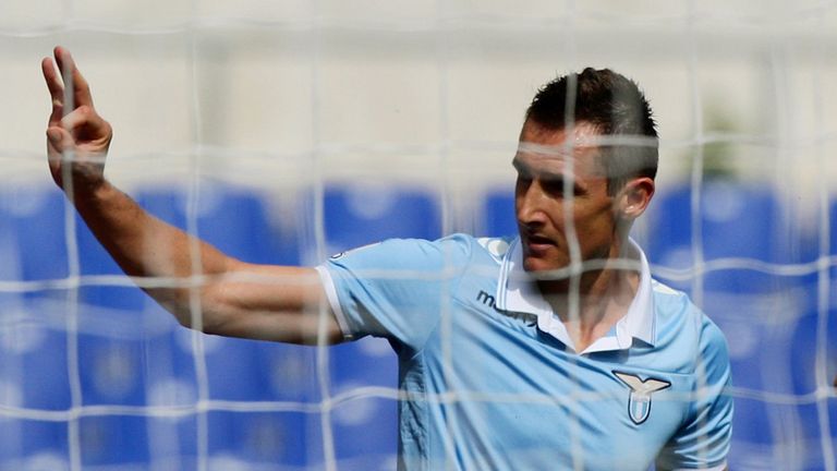 Miroslav Klose of Lazio celebrates 