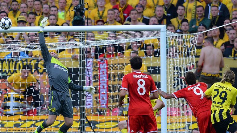 Roman Weidenfeller made this save as no goals arrived before half-time.