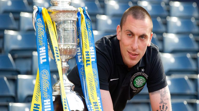 Scott Brown poses with the Scottish Cup