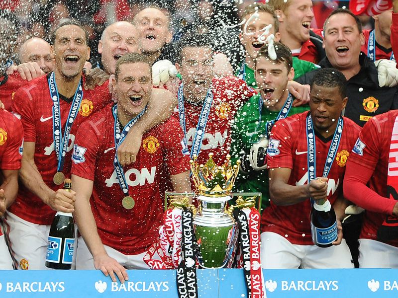 Manchester-United-Premier-League-champions-tr_2943672.jpg