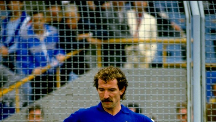 Graeme Souness of Sampdoria in action during the Serie A match against Ascoli.
