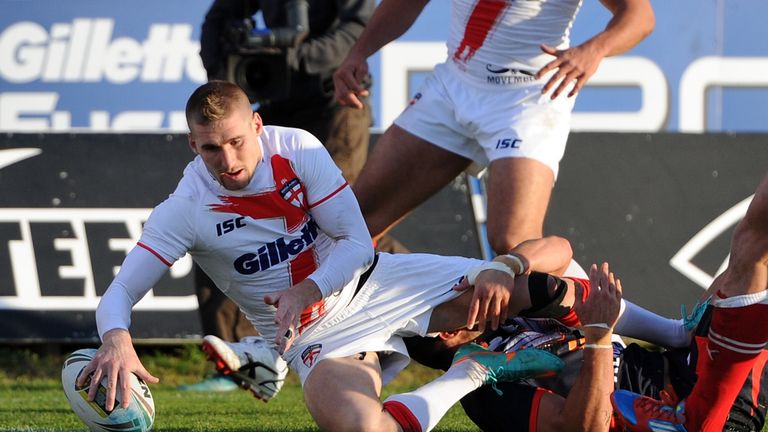 Sam Tomkins goes over for a try during the Autumn International Series match between England and France at Craven Park