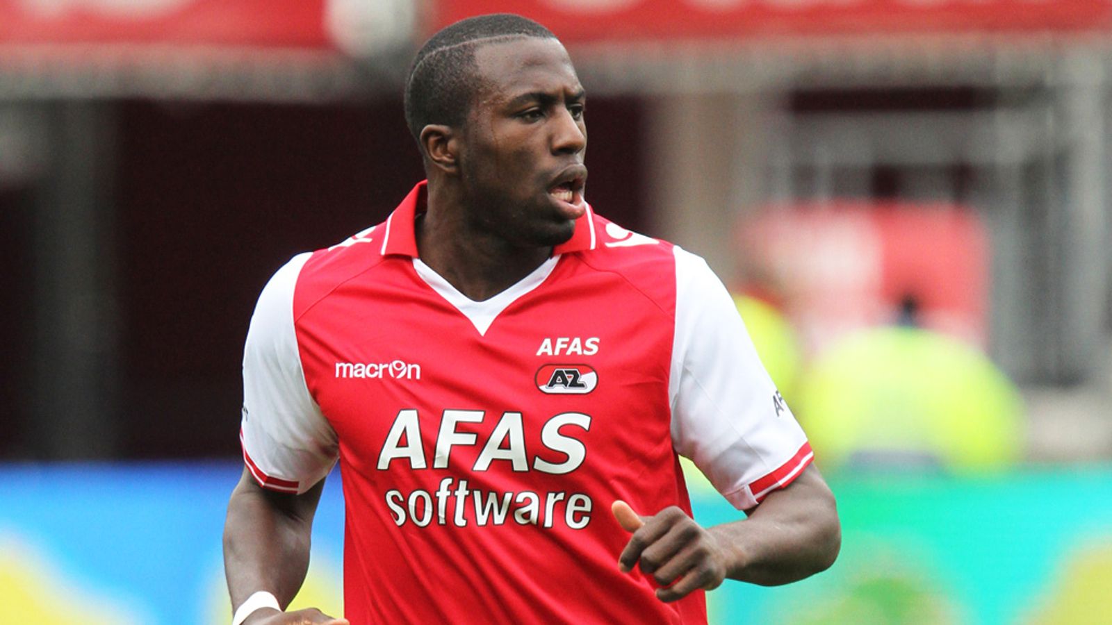 Transfer news: AZ Alkmaar's Jozy Altidore arrives for Sunderland ...