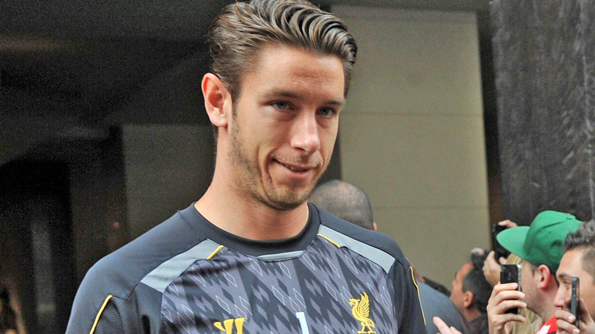 Former Liverpool goalkeeper Brad Jones joins Feyenoord Football News