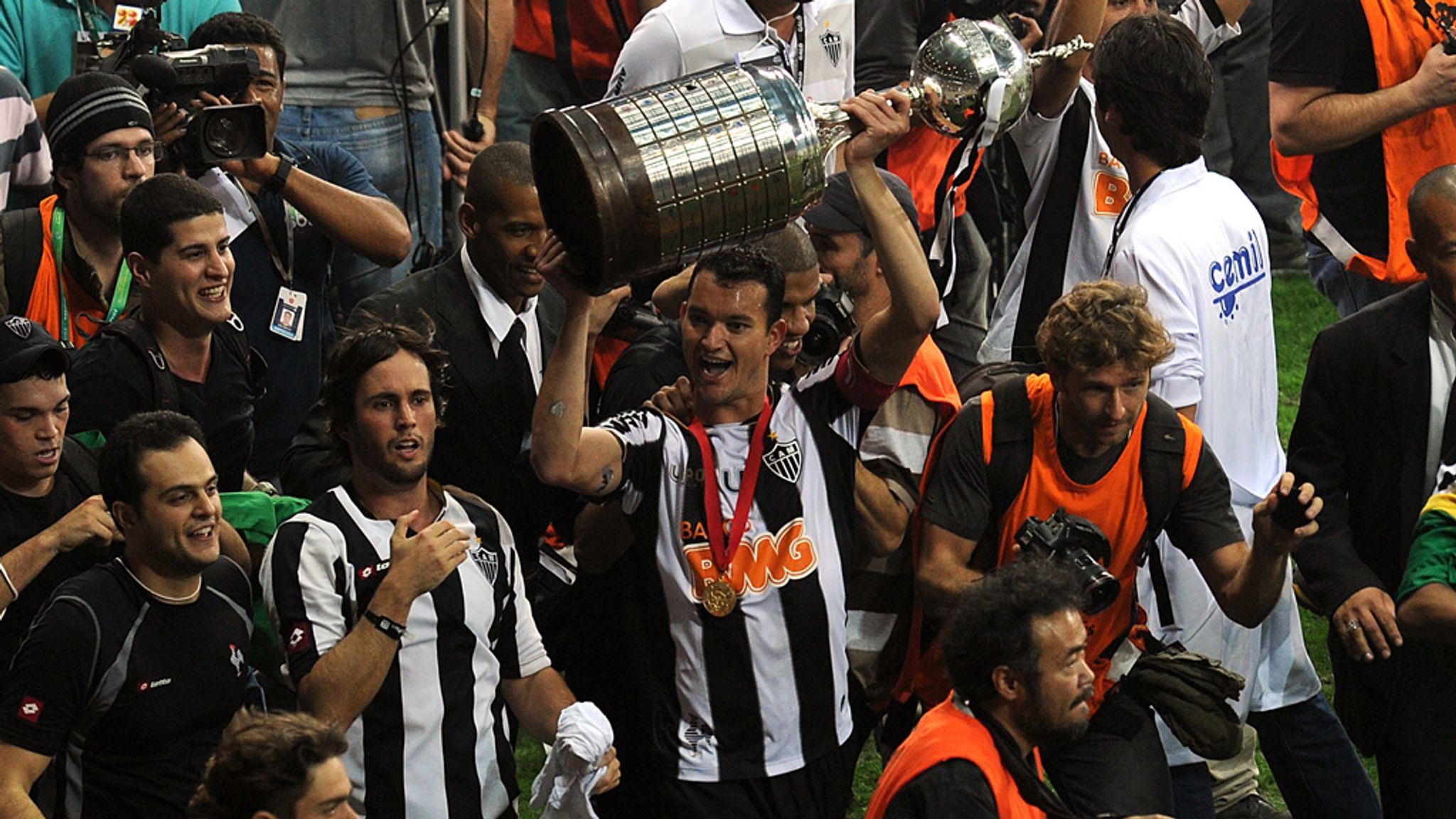 Atletico Mineiro Win Copa Libertadores After Beating Olimpia On ...