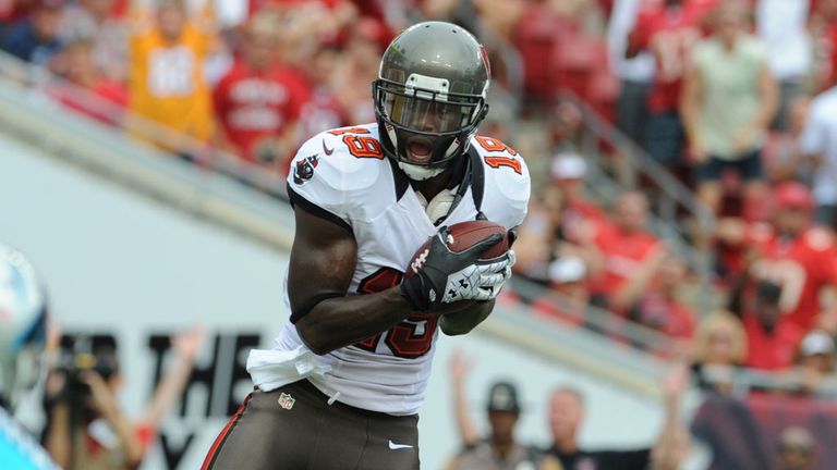 NFL: Mike Williams signs new six-year contract with Tampa Bay