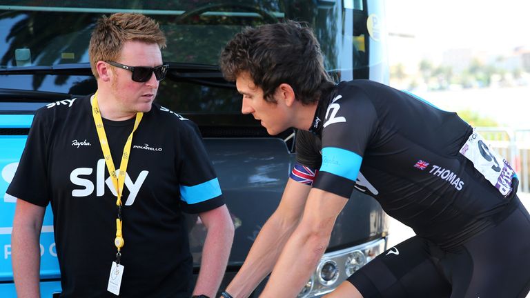 Geraint Thomas had trouble getting on his bike for the start of stage three