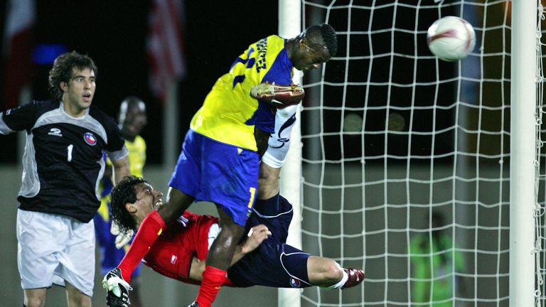 Ecuador's Christian Benitez heads the ball to score their second goal against Chile, during their Copa America Venezuela 2007 first round match.