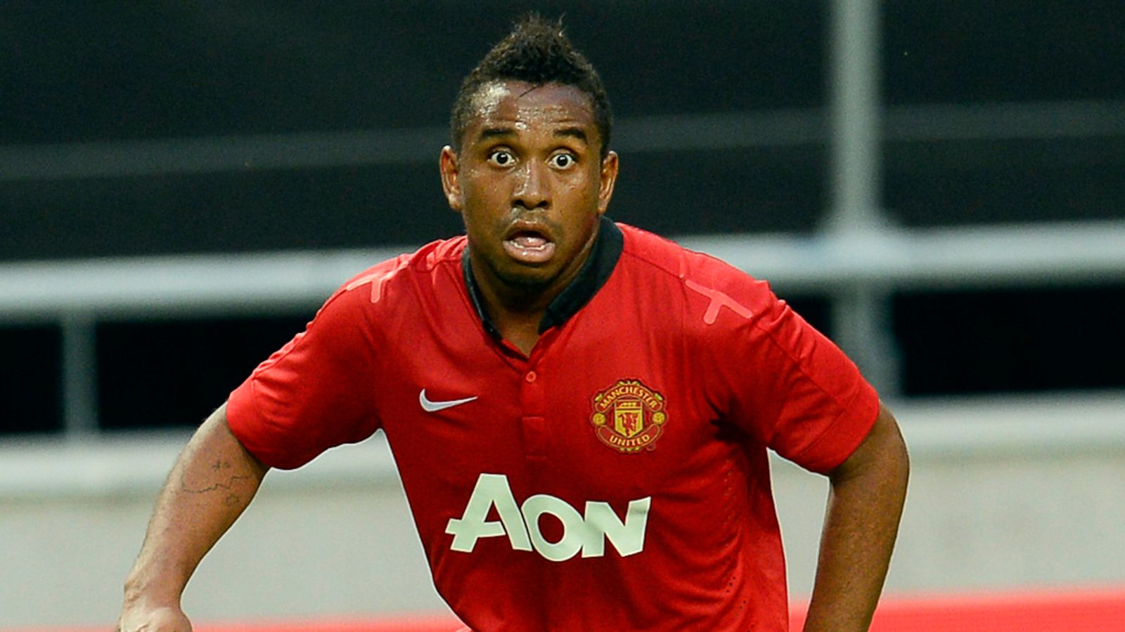 Manchester United midfielder Anderson set for Fiorentina medical ahead ...