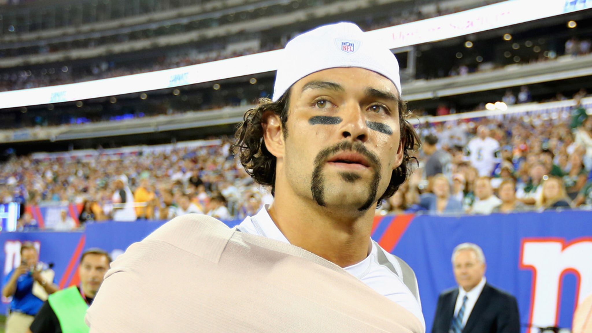 Mark Sanchez reportedly opts for shoulder surgery, ending 2013 season -  Sports Illustrated