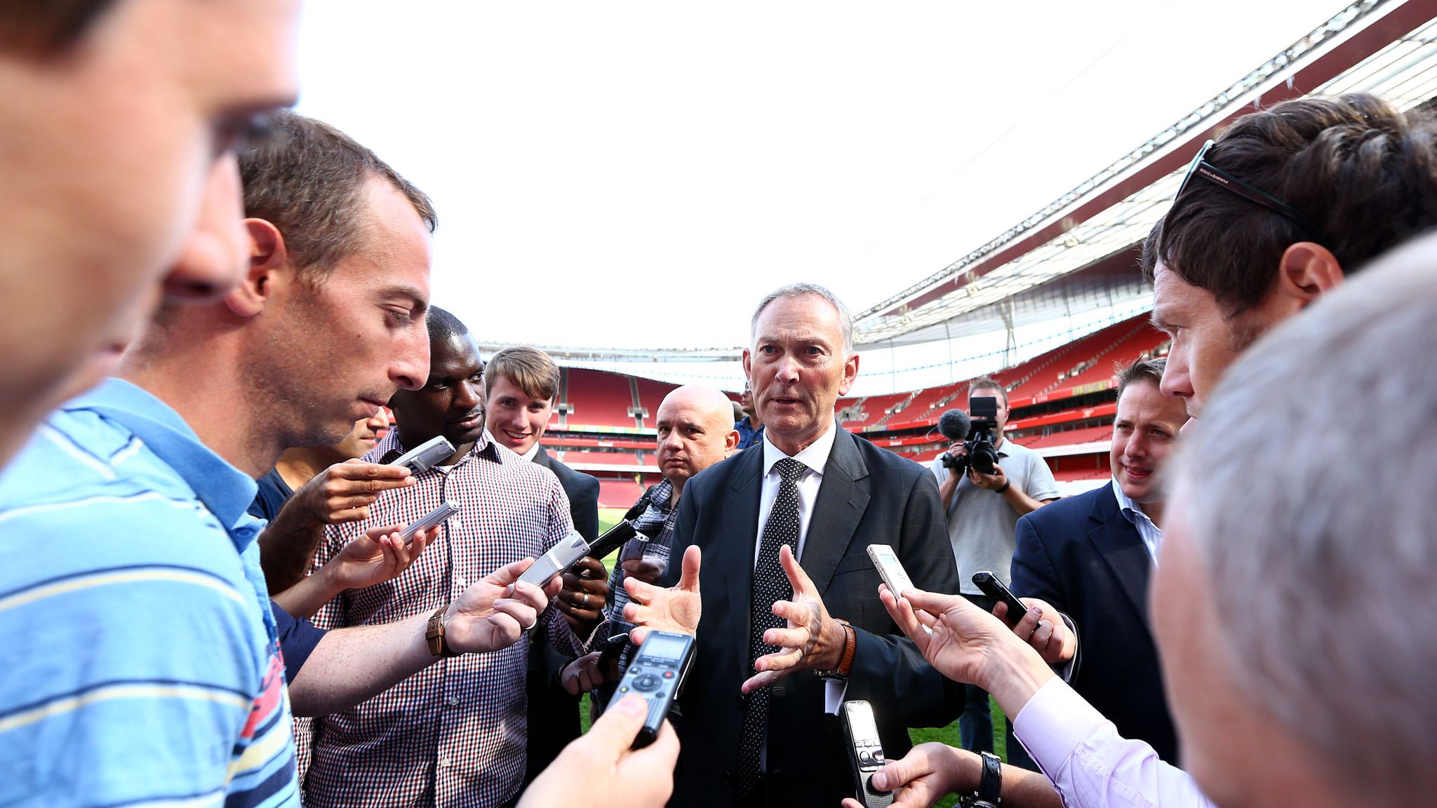 Richard Scudamore says the Premier League will not bring ...