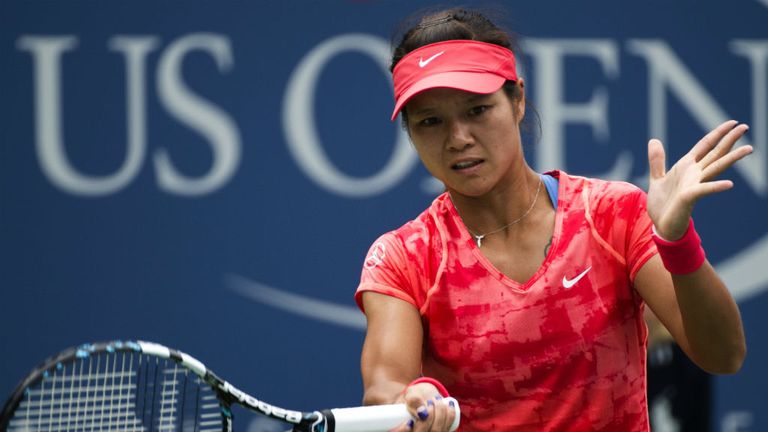 Na of China returns to Laura Robson of Great Britain during their US Open 2013 womens singles match
