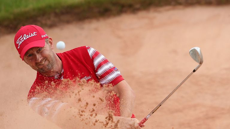 Liam Bond: Unheralded Welshman takes one-shot lead at Celtic Manor