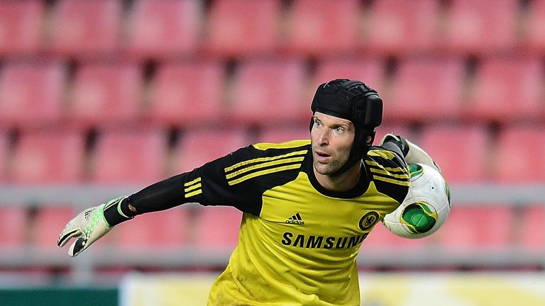 Peter Cech of Chelsea FC during a Chelsea FC training session at Rajamangala Stadium 