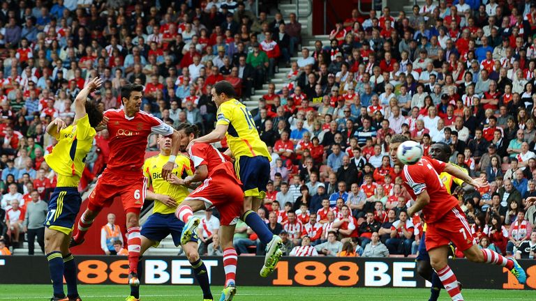 Southampton's Jose Fonte scores his teams equaliser during the Barclays Premier League match St Mary's, Southampton.