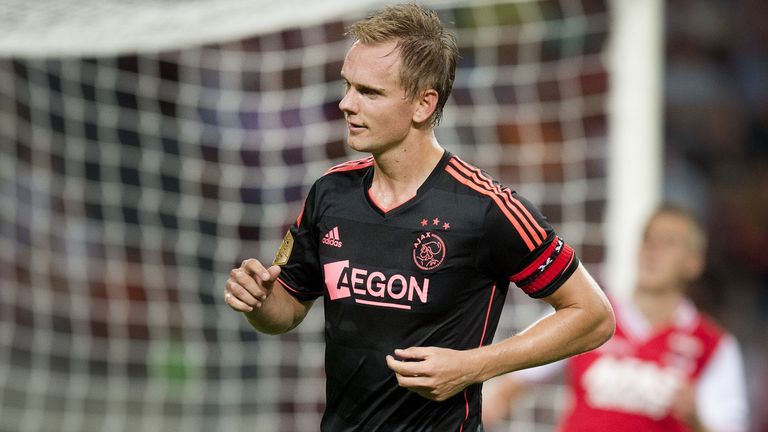 Ajax's Dutch midfielder and captain Siem de Jong celebrates scoring his team's third goal during the Dutch Johan Cruijff Schaal football match between Ajax Amsterdam and AZ Alkmaar on July 27, 2013 at the Amsterdam Arena stadium in Amsterdam. The Johan Cruijff Schaal is a Dutch football trophy named after legendary Dutch football player Johan Cruyff, also often referred to as the Dutch Super Cup. The winner is decided in a single match, played between the winner of the Eredivisie, the Dutch national football league, and the winner of the Dutch national KNVB Cup, organized by the Royal Dutch Football Association.   AFP PHOTO / ANP / ED VAN DE POL   **NETHERLANDS OUT**        (Photo credit should read Ed van de Pol/AFP/Getty Images)