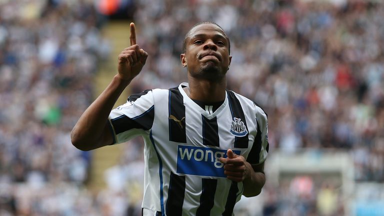 Remy strikes again, this time with a well placed finish to restore Newcastle's lead