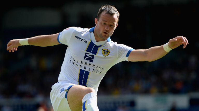 Leeds United striker Noel Hunt has the full backing of boss Brian McDermott despite failing to score in his first four matches