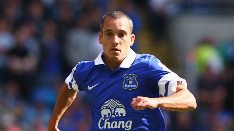 Leon Osman of Everton during the Barclays Premier League match between Cardiff City and Everton at Cardiff City Stadium