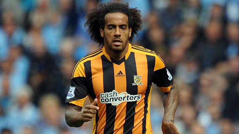 Tom Huddlestone of Hull City in action against Manchester City