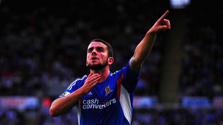 Robbie Brady Newcastle vs Hull City