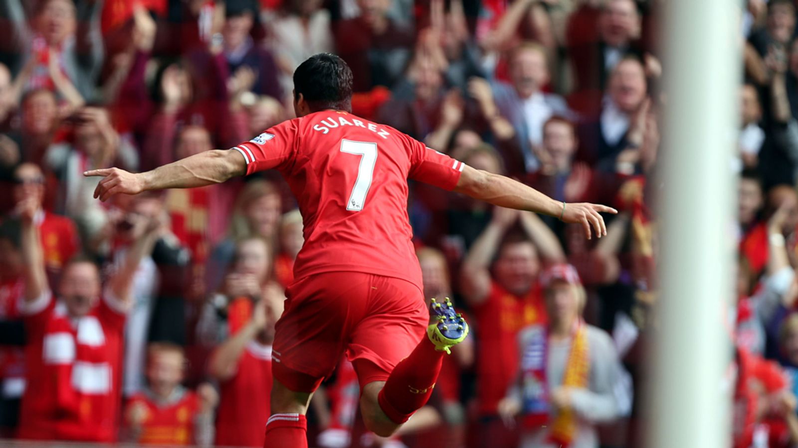 Premier League: Liverpool Move Into Top Spot With 3-1 Victory Over ...