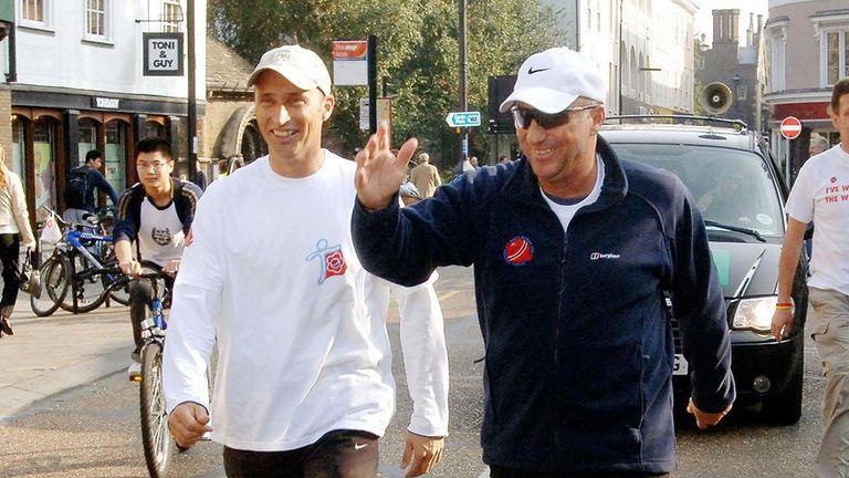 2006 Walk with Nasser Hussain