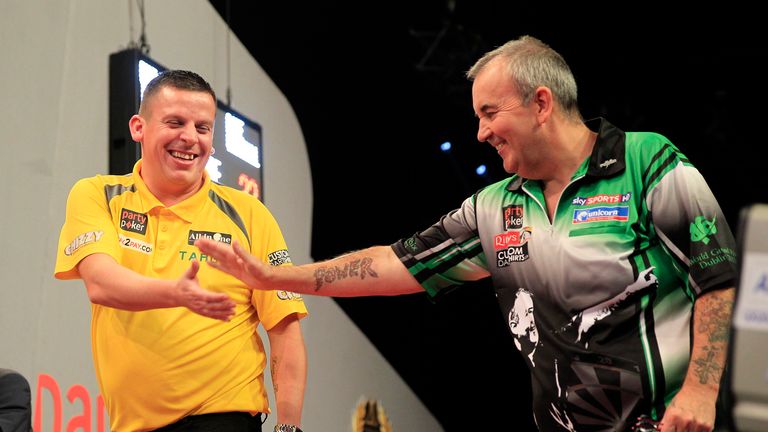 Dave Chisnall Phil Taylor World Grand Prix final in Dublin