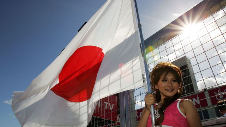 Grid girl with Japan flag