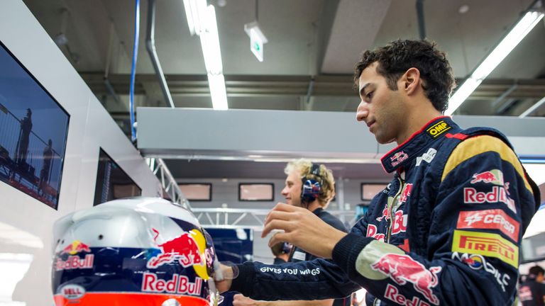 Daniel Ricciardo in the Toro Rosso garage 