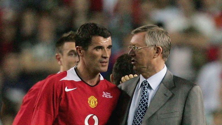 MANCHESTER, UNITED KINGDOM - MAY 09:  Roy Keane of Celtic chats with Sir Alex Ferguson of Manchester United after the Roy Keane Testimonial match between Manchester United and Celtic at Old Trafford on May 9, 2006 in Manchester, England.  (Photo by Laurence Griffiths/Getty Images)