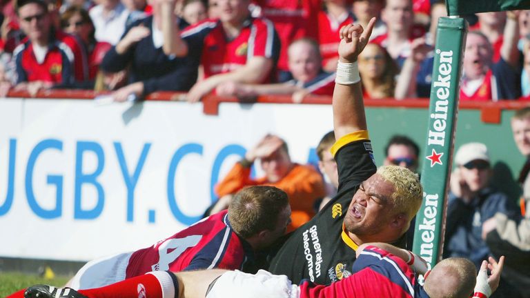 Trevor Leota of London Wasps celebrates scoring their winning try in the Heineken Cup semi-final match between Munster and London Wasps at Lansdowne Road on April 25, 2004 in Dublin, Republic of Ireland.