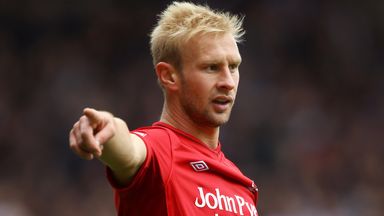 Image of Simon Gillett: Pens Yeovil contract