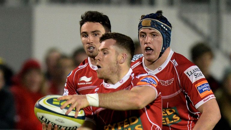 Gareth Davies: Touched down for Scarlets